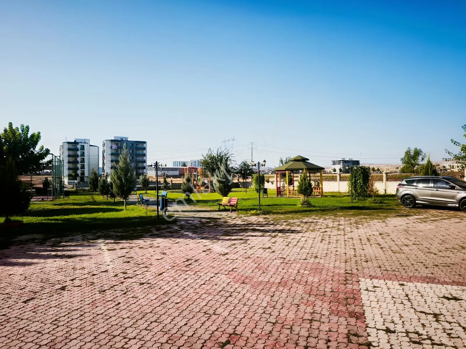 Rezidans Düğün Salonu Arkası Satılı 4+1 Ara Kat Daire — fotoğraf 4