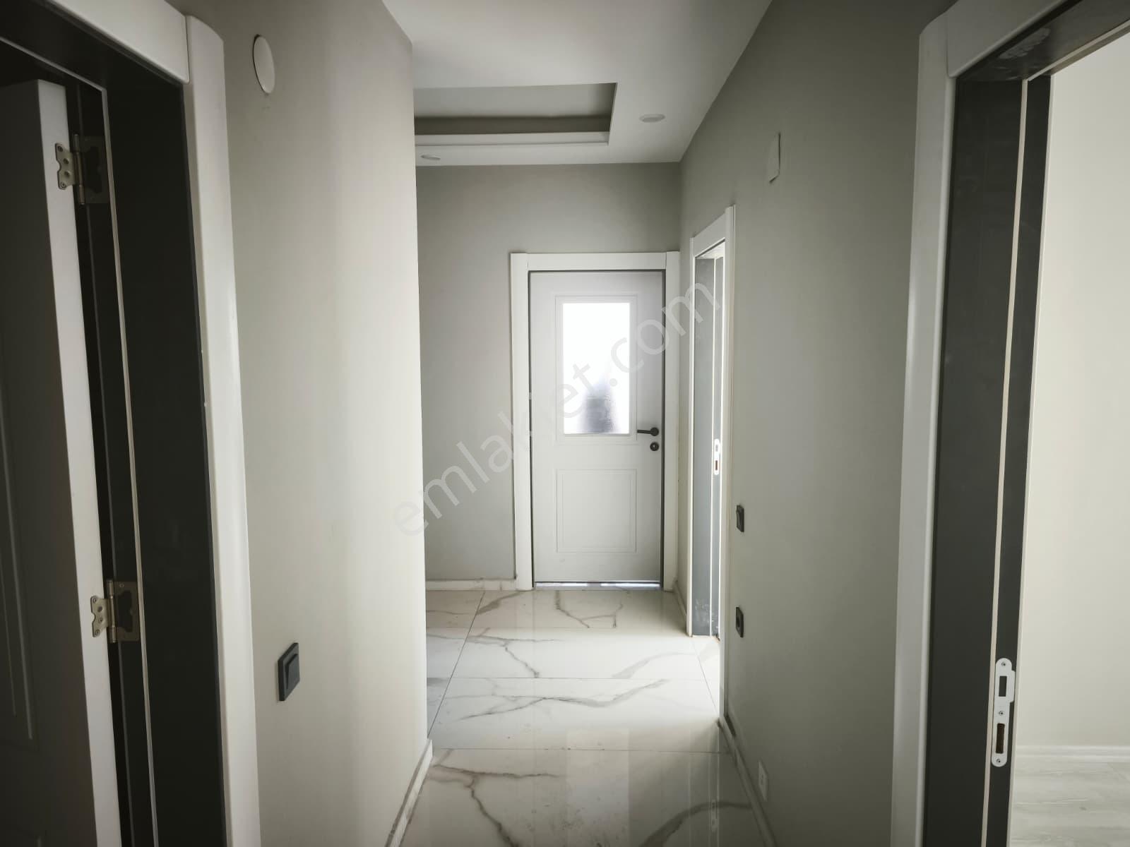Rezidans Düğün Salonu Arkası Satılı 4+1 Ara Kat Daire — fotoğraf 12