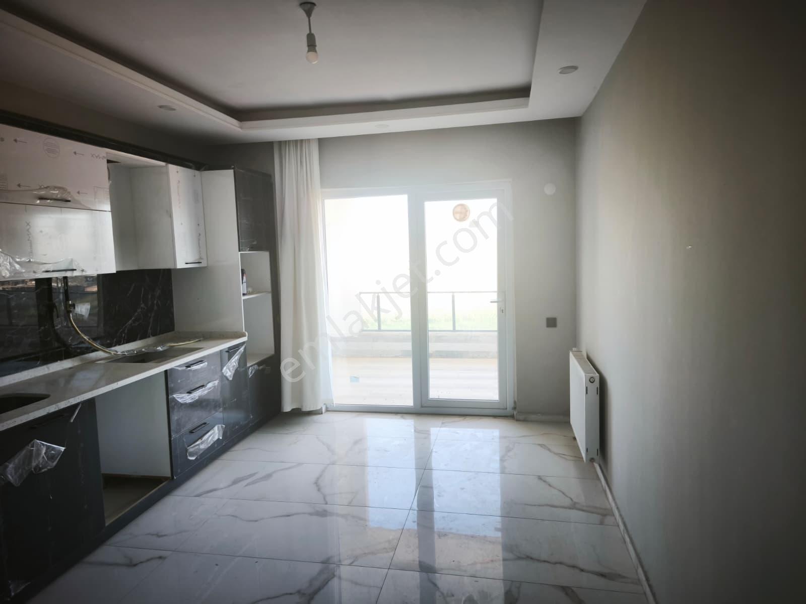 Rezidans Düğün Salonu Arkası Satılı 4+1 Ara Kat Daire — fotoğraf 17