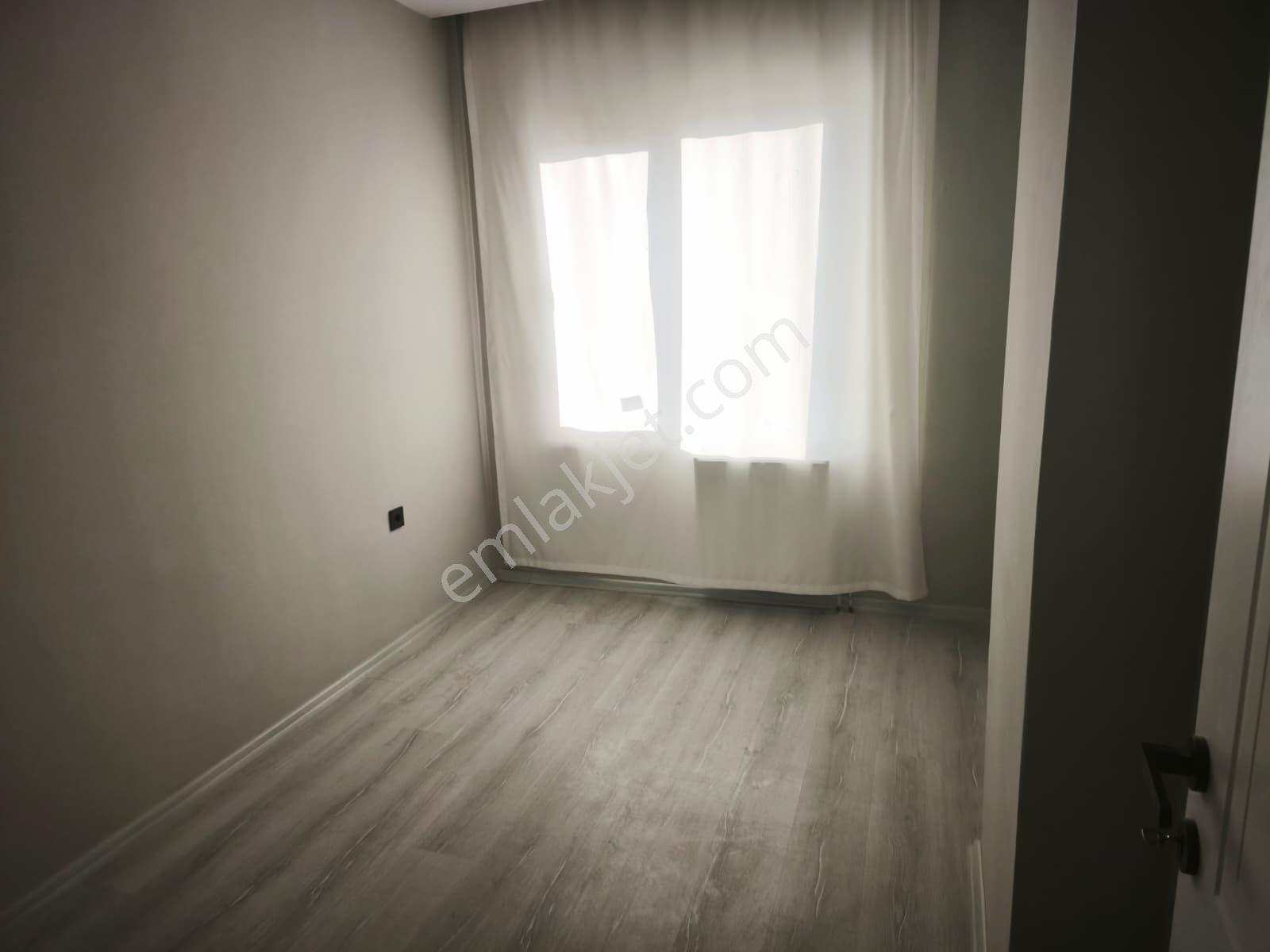 Rezidans Düğün Salonu Arkası Satılı 4+1 Ara Kat Daire — fotoğraf 27