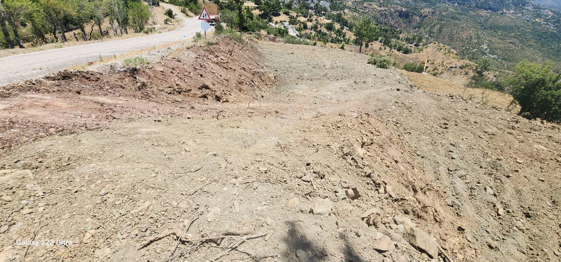 Antalya Akseki Kepez Köyünde Satılık Asfalt Cepheli Tarla Manavgat45 Km Kaçmaz — fotoğraf 2
