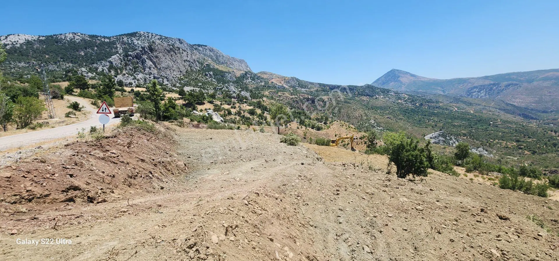 Antalya Akseki Kepez Köyünde Satılık Asfalt Cepheli Tarla Manavgat45 Km Kaçmaz — fotoğraf 7