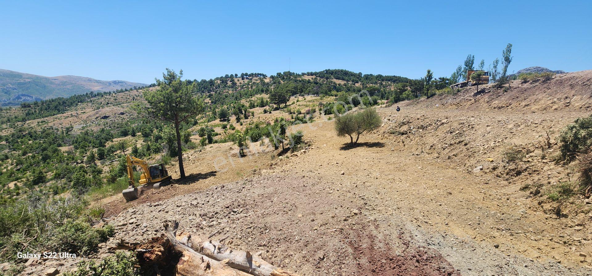 Antalya Akseki Kepez Köyünde Satılık Asfalt Cepheli Tarla Manavgat45 Km Kaçmaz — fotoğraf 9