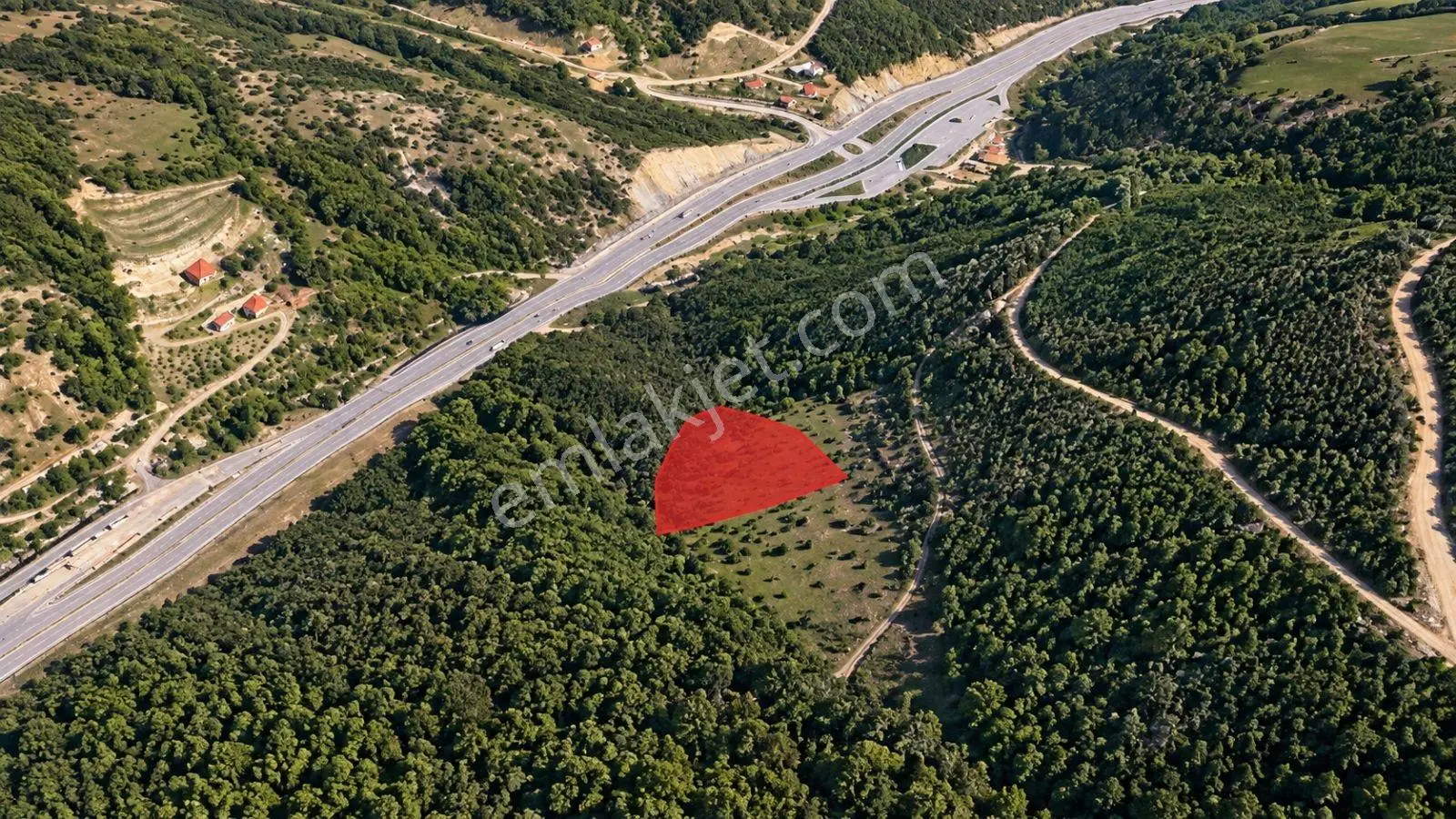 5557 M2/tek Tapu/satılık Tarla/remax Serhat — fotoğraf 12