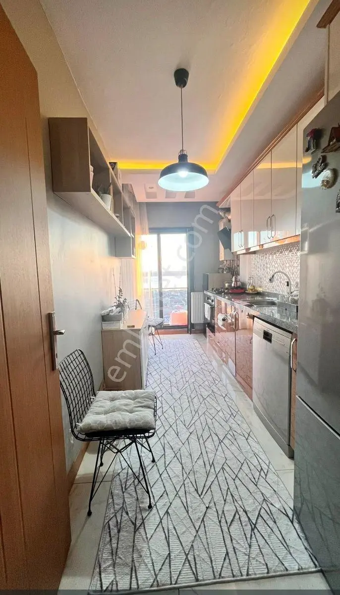 Emlak72'den İstanbul Küçükçekmece Göl Manzaralı Satılık Daire — fotoğraf 15