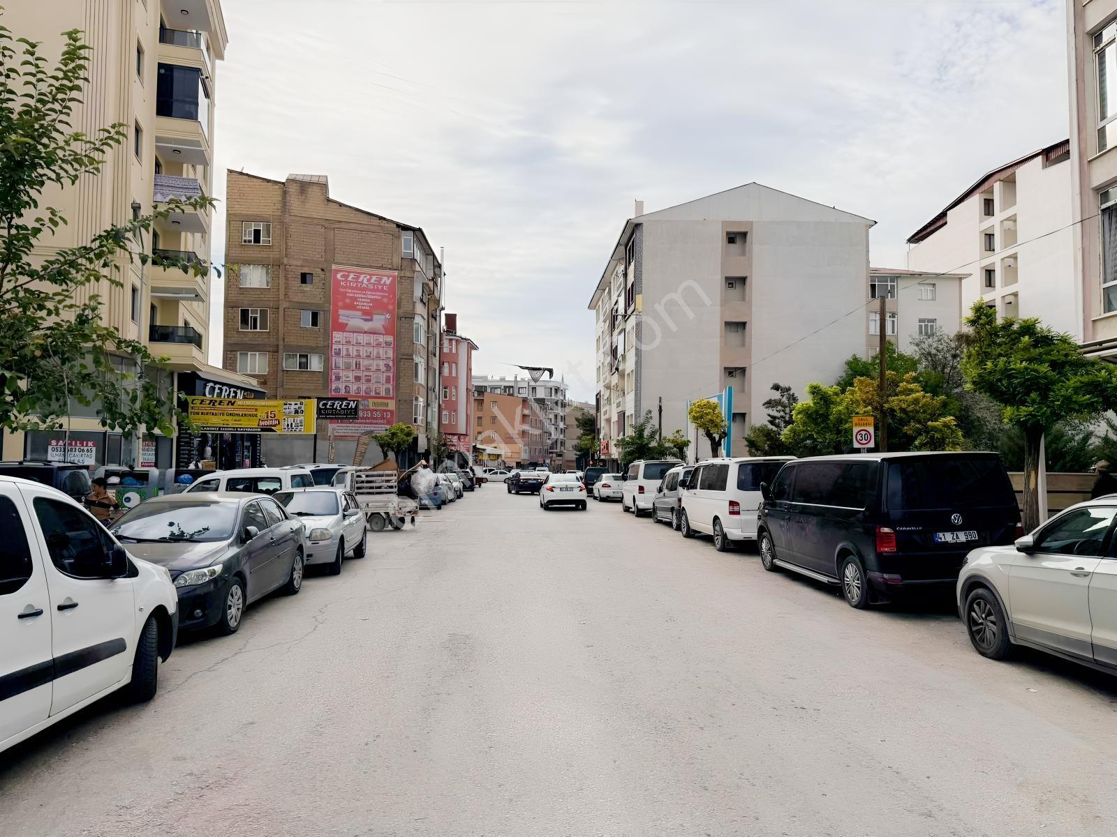 Şerefiye Mahallesinde Satılık 1+1 Daire — fotoğraf 10