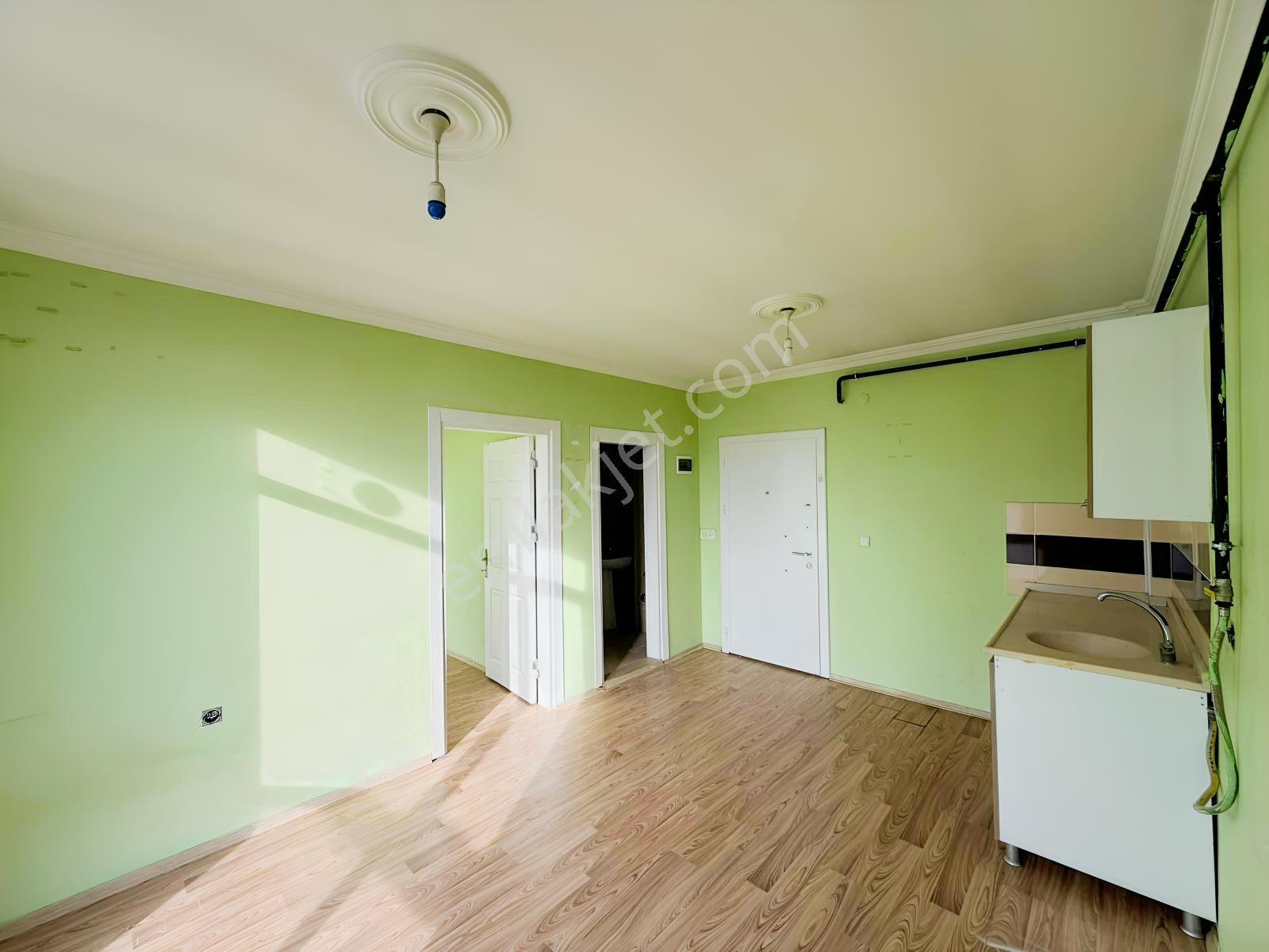 Şerefiye Mahallesinde Satılık 1+1 Daire — fotoğraf 18