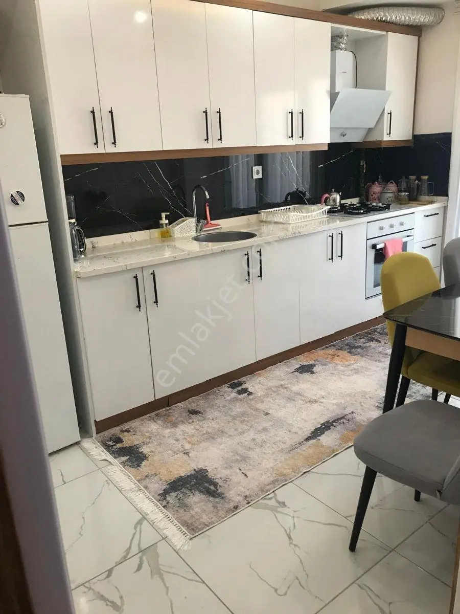 Emlak 72 ' Den Kültür Mahallesi'nde Satılık Daire — fotoğraf 2