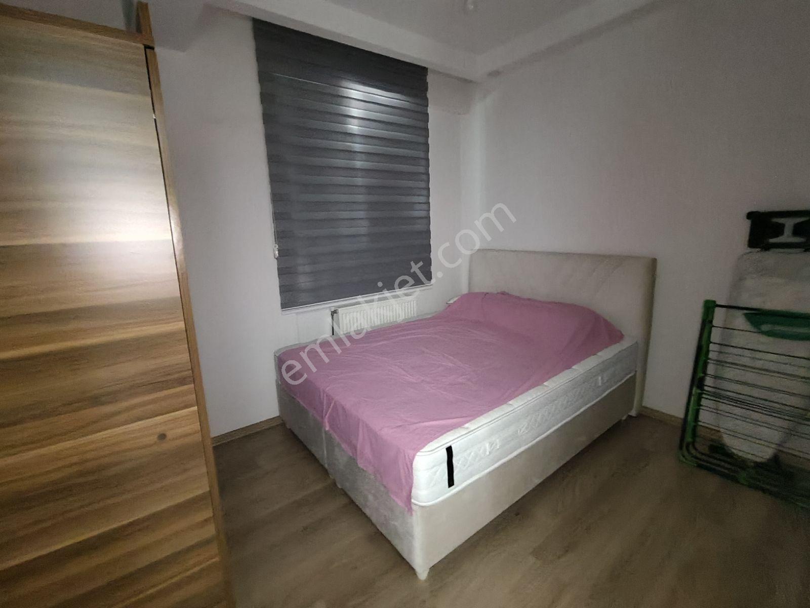 Emlak 72 Den Merkezi Konumda 1+1 Acil Satılık Daire — fotoğraf 24