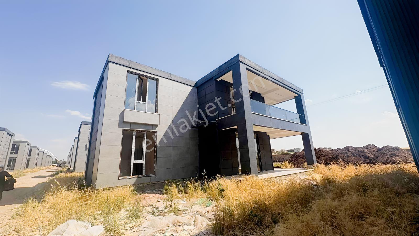 Emlak 72'den Kıra Dağı Hasan Paşa Sitesinde Satılık 4+1 Villa — fotoğraf 6