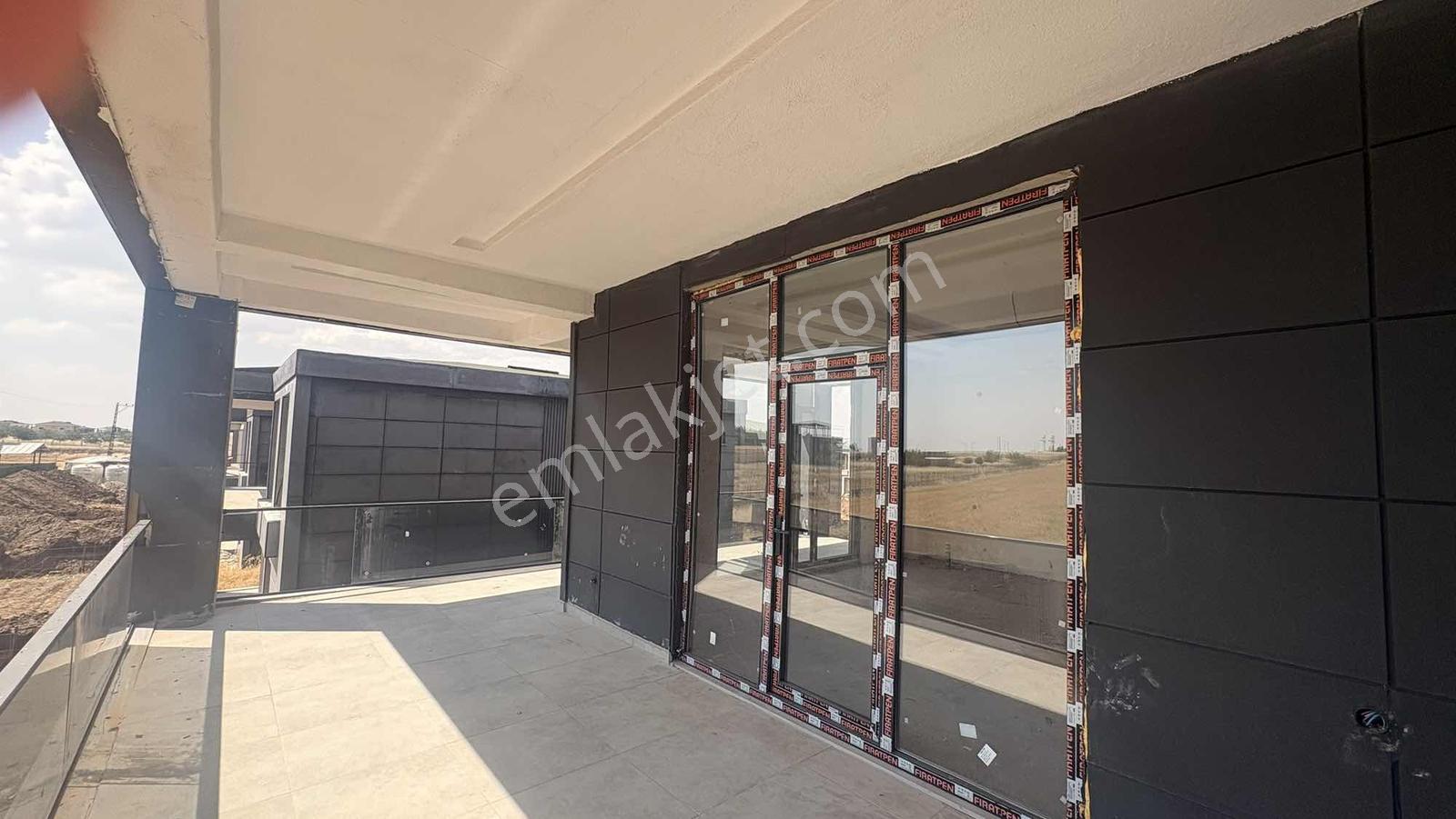 Emlak 72'den Kıra Dağı Hasan Paşa Sitesinde Satılık 4+1 Villa — fotoğraf 32