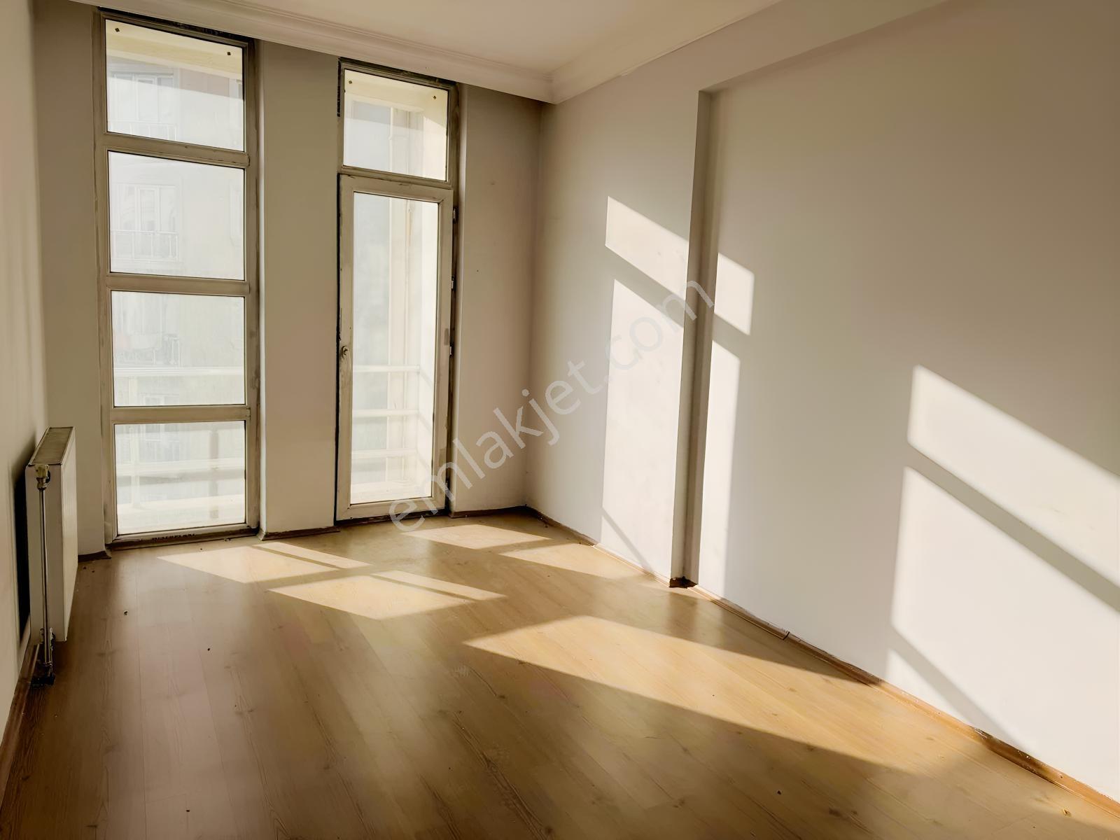 Vali Mithat Bey Mahallesinde Satılık 1+1 Daire — fotoğraf 22