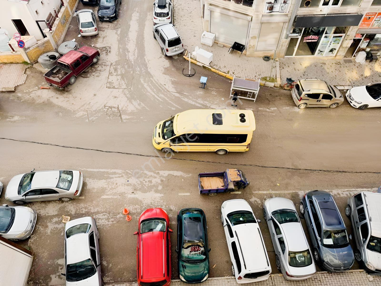 Vali Mithat Bey Mahallesinde Satılık 1+1 Daire — fotoğraf 33