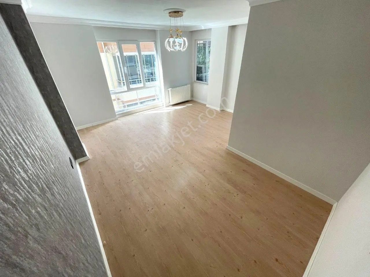 𝄞melodi'den Altınkum Merkez'i Konumunda 2+1 Ayrı Mutfaklı Ön Cephe Ara Kat Denize Yakın Daire — fotoğraf 4