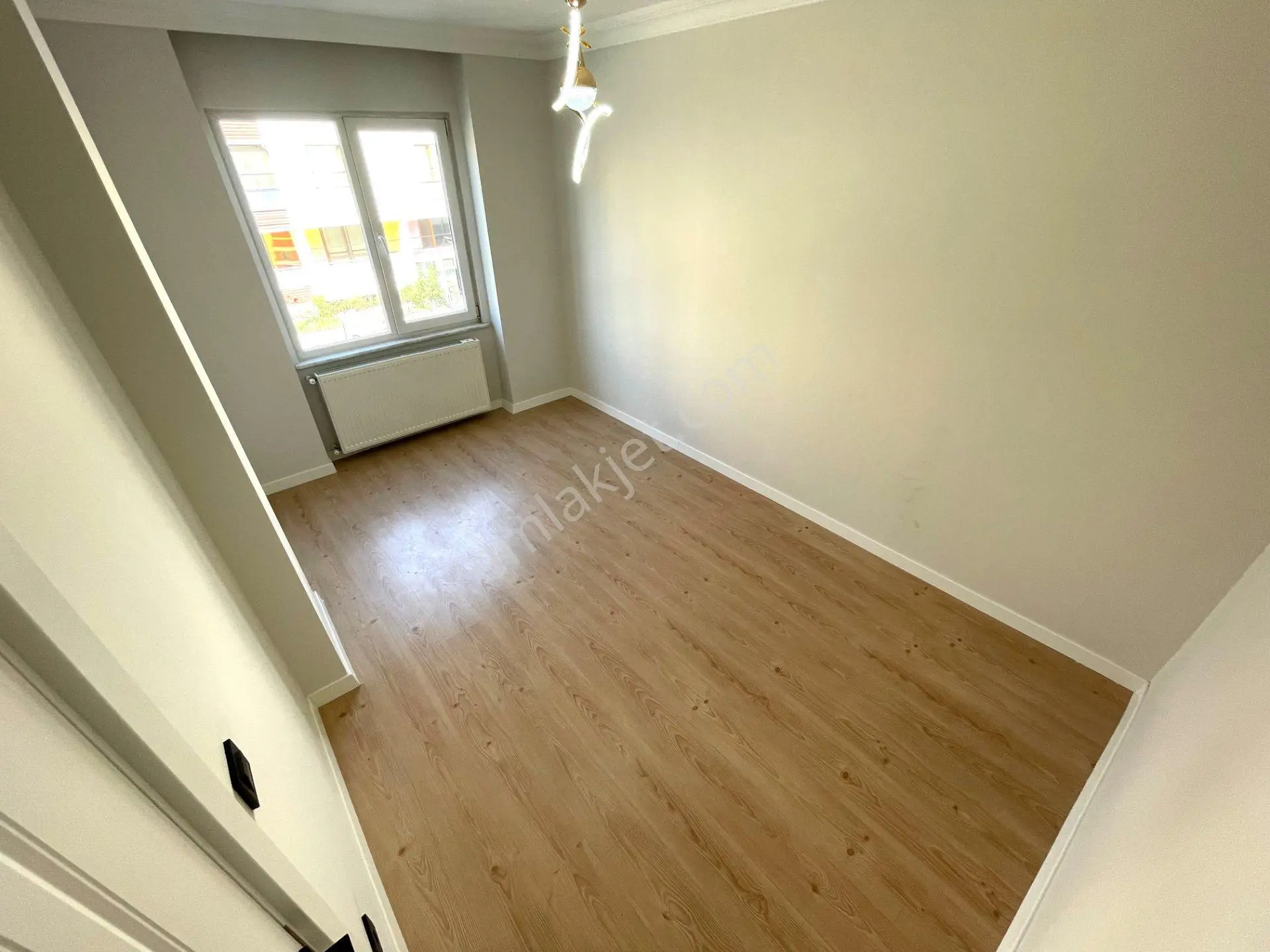 𝄞melodi'den Altınkum Merkez'i Konumunda 2+1 Ayrı Mutfaklı Ön Cephe Ara Kat Denize Yakın Daire — fotoğraf 7