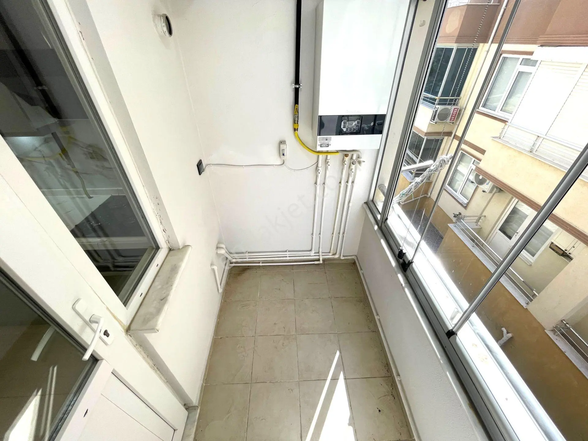 𝄞melodi'den Altınkum Merkez'i Konumunda 2+1 Ayrı Mutfaklı Ön Cephe Ara Kat Denize Yakın Daire — fotoğraf 16