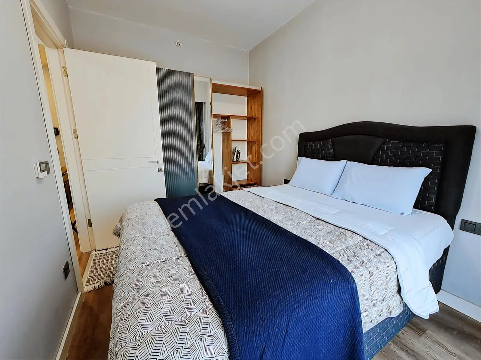 Emlak 72 'den Karat 34 Sitesinde 1+1 Balkonlu Satılık Daire — fotoğraf 13