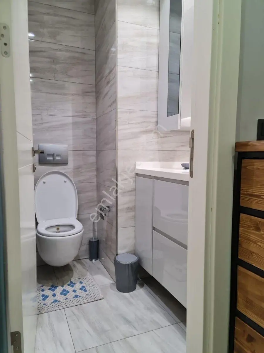 Emlak 72 'den Karat 34 Sitesinde 1+1 Balkonlu Satılık Daire — fotoğraf 18