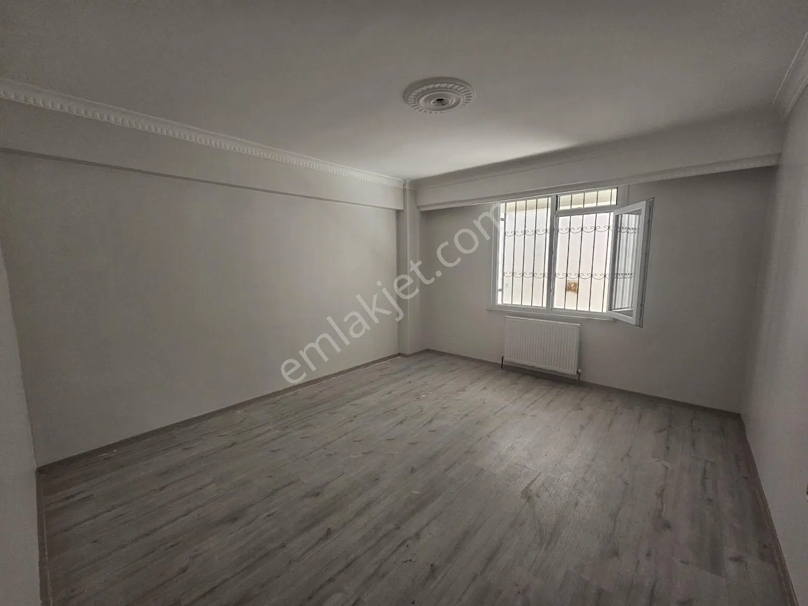 Başakşehir Altınşehirde M.bahçesi Karşısında 2+1 Boş Daire — fotoğraf 2