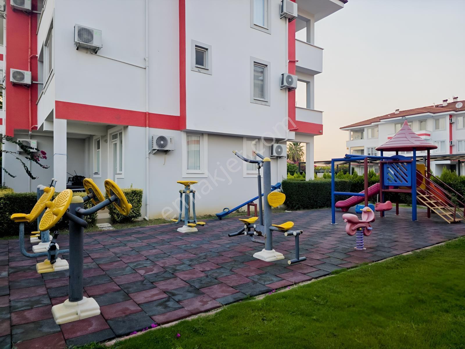 Havuzlu Sitede Eşyalı, Krediye Uygun, Orta Kat, Çift Balkon 2+1 — fotoğraf 9