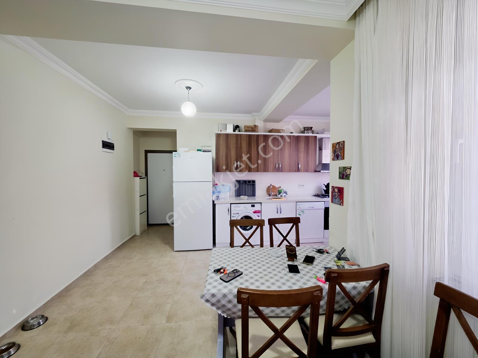 Havuzlu Sitede Eşyalı, Krediye Uygun, Orta Kat, Çift Balkon 2+1 — fotoğraf 21