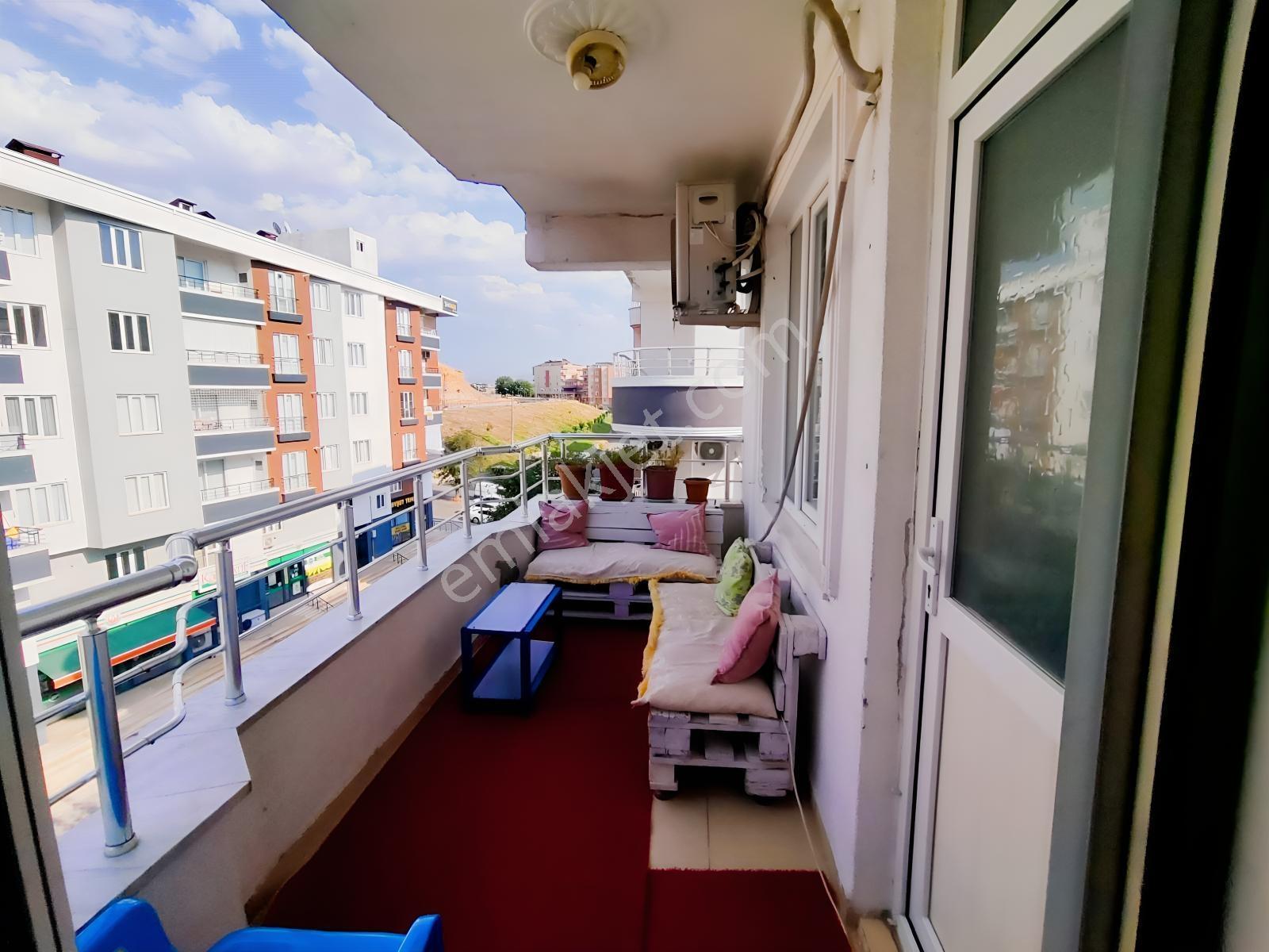 Emlak 72'den Çamlıtepe'de 3+1 Satılık Geniş Daire — fotoğraf 6