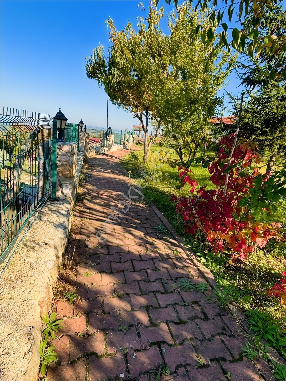 Bursa İnegöl'de, 2.666 M2 Alanda Bahçeli, 5+1 Satılık Villa — fotoğraf 17