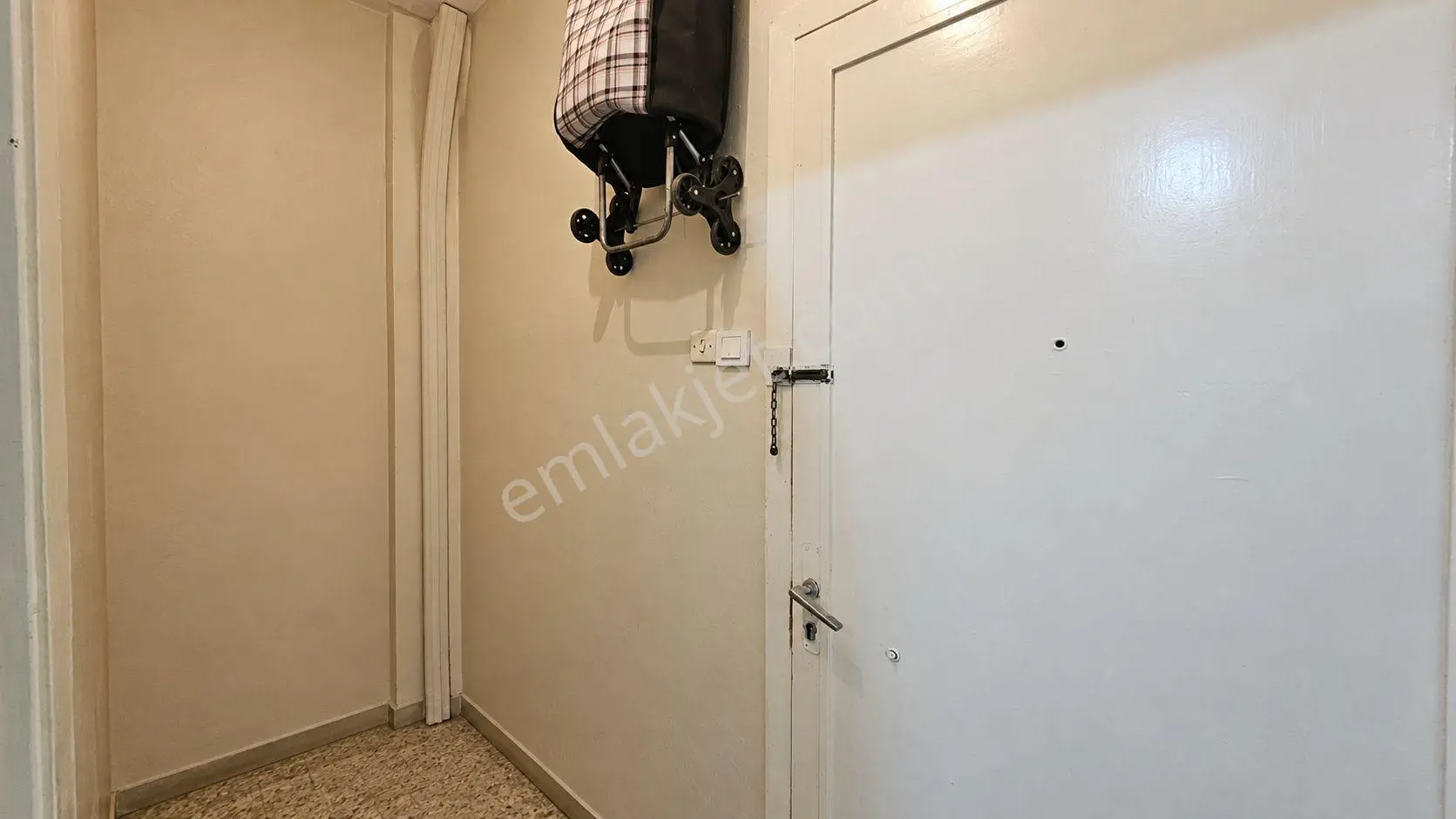 Mollateam'den Bereç Tramvaya Yakın Yatırımlık 2+1 Satılık Daire — fotoğraf 16