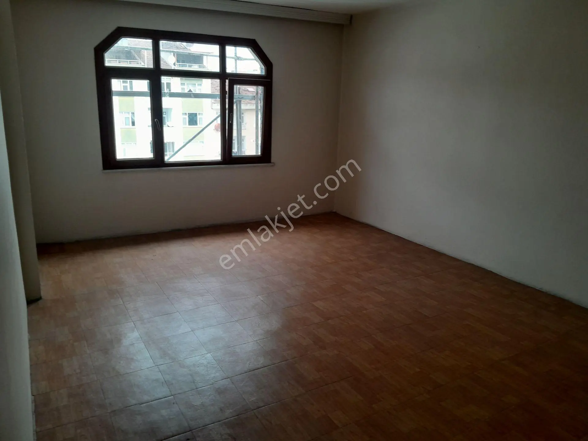 Satılık Daire Sinop Boyayabat Cami Kebîr Mah Kartal Emlaktan 3+1 — fotoğraf 3