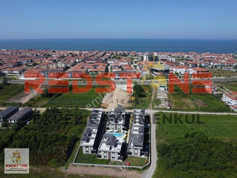 Sitede Hemen Taşınmaya Hazır 4+1 Full Eşyalı Havuzlu Villa — fotoğraf 2