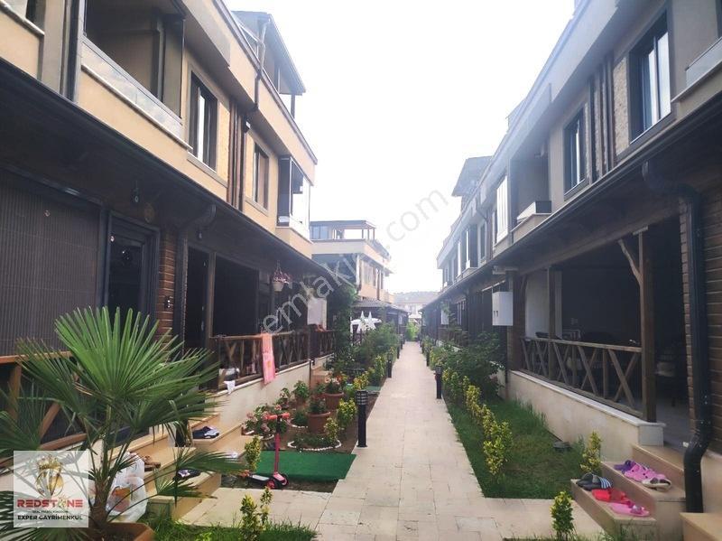 Sitede Hemen Taşınmaya Hazır 4+1 Full Eşyalı Havuzlu Villa — fotoğraf 4