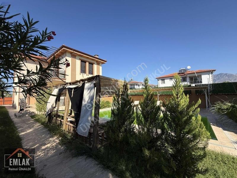 Arsa Fiyatına, Özel Mimari İki Adet Müstakil Lüks Villa — fotoğraf 6