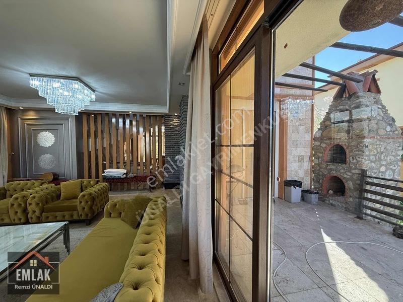 Arsa Fiyatına, Özel Mimari İki Adet Müstakil Lüks Villa — fotoğraf 22