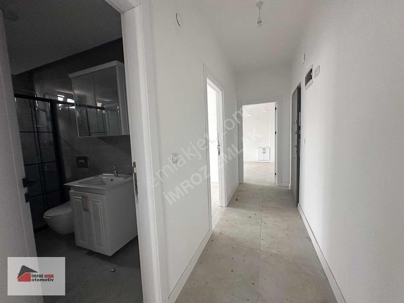 İmroz Emlak'tan Geniş Bahçeli 2+1 Sıfır Daire — fotoğraf 5