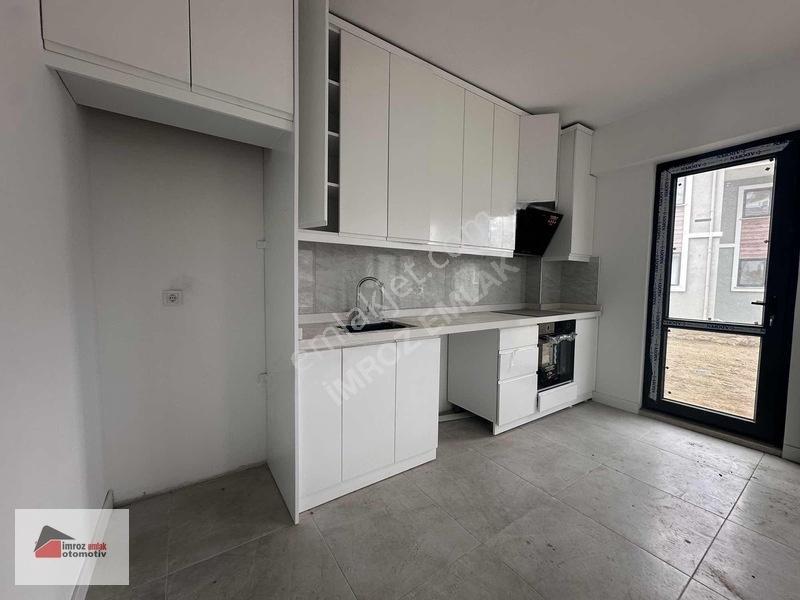 İmroz Emlak'tan Geniş Bahçeli 2+1 Sıfır Daire — fotoğraf 10