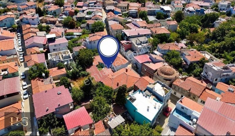 Urla Yelaltı Mh.de Satılık Fırsat Müstakil Bahçeli Kargir Taş Ev — fotoğraf 6