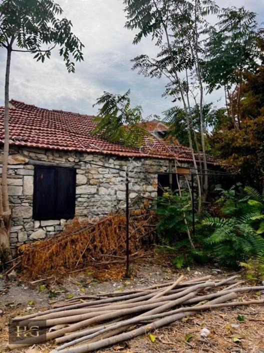 Urla Yelaltı Mh.de Satılık Fırsat Müstakil Bahçeli Kargir Taş Ev — fotoğraf 35