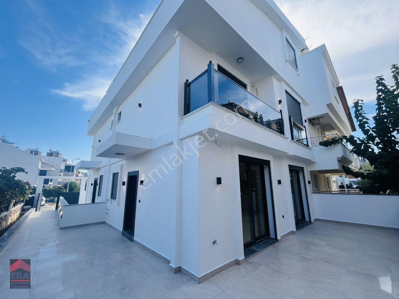Didim Efeler De Satılık 3+1 Bahçeli Villa — fotoğraf 2