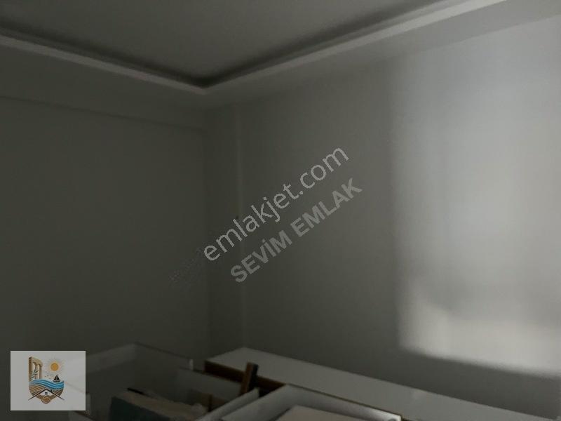 Güneş'te | Sıfır Yapılı | Doğalgazlı | Yerden Isıtmalı 2+1 — fotoğraf 5