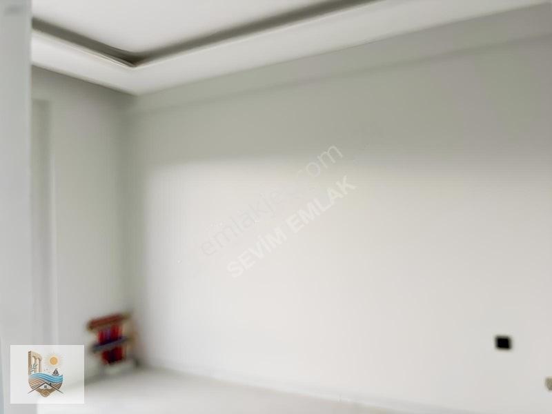 Güneş'te | Sıfır Yapılı | Doğalgazlı | Yerden Isıtmalı 2+1 — fotoğraf 10