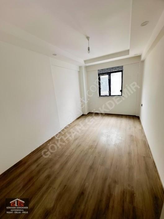 Gökhan Gökdemirden Fırsat Denize Yurume Mesafesinde 2+1 Daire — fotoğraf 20