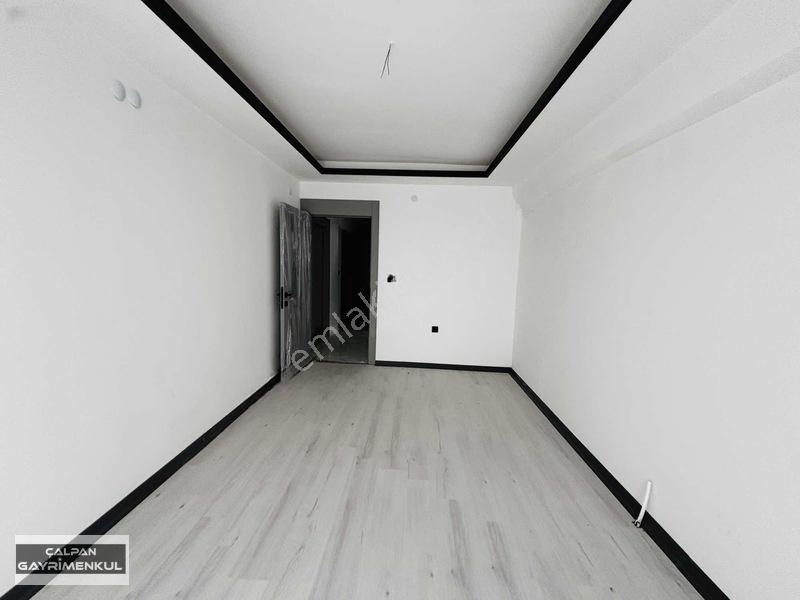 Mavigöl Dibi Lüks Yapılı Sıfır Binada Geniş Metrekareli 2+1 Dair — fotoğraf 22