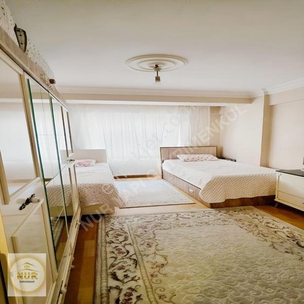 Merkezi Konumda Ardıçlı Villalarına Yakın Tek Daire Üzeri 3+1!!! — fotoğraf 7