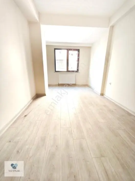İstanbul Güngören Sanayi Mahallesi'nde Fırsar Sıfır Büyük 3+1 — fotoğraf 9