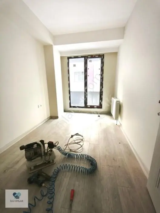 İstanbul Güngören Sanayi Mahallesi'nde Fırsar Sıfır Büyük 3+1 — fotoğraf 16