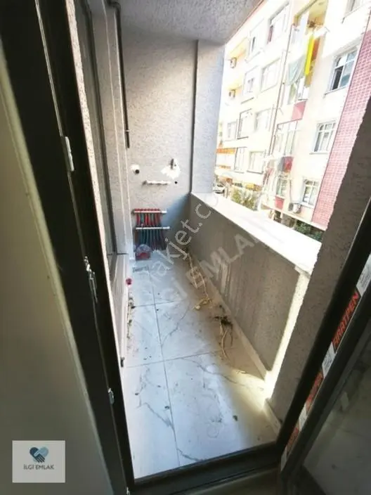 İstanbul Güngören Sanayi Mahallesi'nde Fırsar Sıfır Büyük 3+1 — fotoğraf 21
