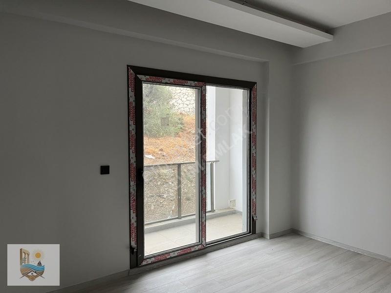 Güneş'te | Sıfır Yapılı | Doğalgazlı | Ara Kat | 2+1 — fotoğraf 8