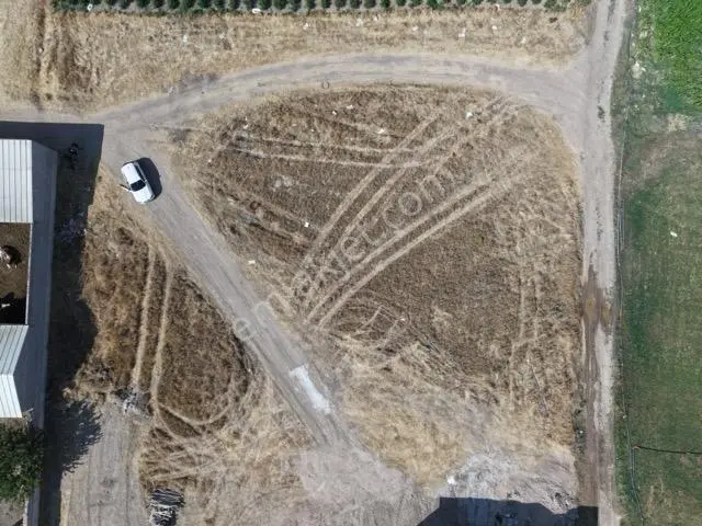 Afyonkarahisar Susuz Osmanlı Mahallesinde 2.161 M² İmarlı Arsa — fotoğraf 3