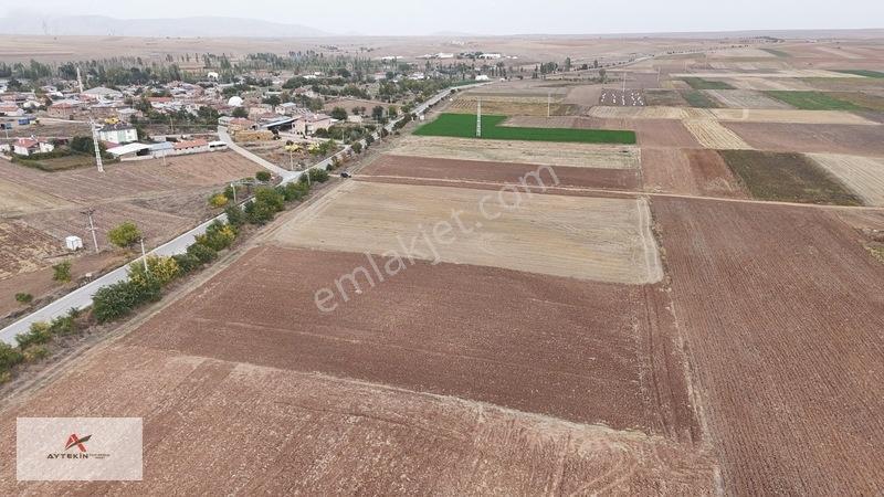 Ana Yola Sıfır 1.220 M² Müstakil Tarla! Akören Orhaniyede! — fotoğraf 8