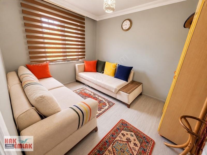 Hak Emlak'tan Yayla Köyünde Satılık 2+1 M.ev Ve 17.639m² Arazi — fotoğraf 9